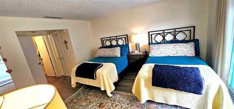 3212 NE 12th St, Pompano Beach, FL 33062