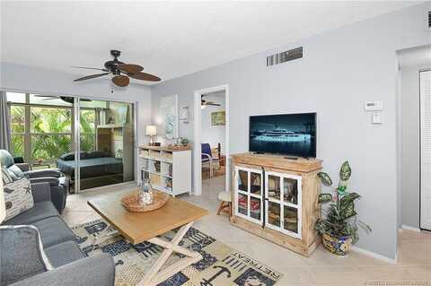 2950 SE Ocean Boulevard unit: 132-6, Stuart, FL 34996