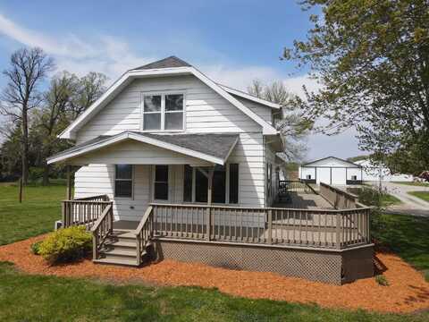 4408 SAMPSON Road, LITTLE SUAMICO, WI 54141