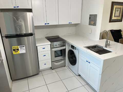 1172 Surf Road, Riviera Beach, FL 33404