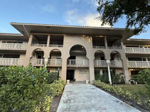 100 Royal Palm Way, Boca Raton, FL 33432