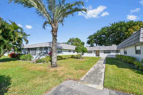 13 Valencia A, Delray Beach, FL 33446