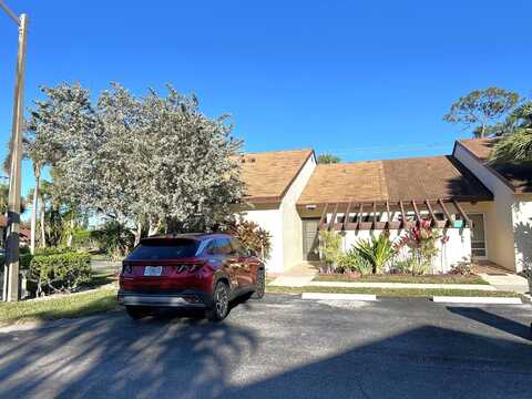 3614 English Road, Lake Worth, FL 33467