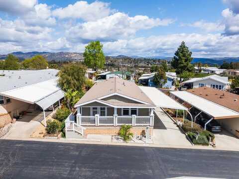 525 W El Norte Parkway, Escondido, CA 92026