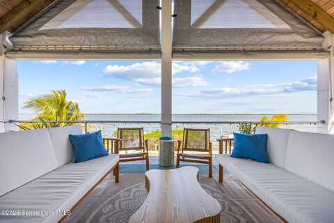 18 Vip Island, Grant, FL 32949