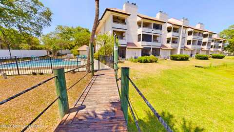 1307 River Hills Circle E, Jacksonville, FL 32210