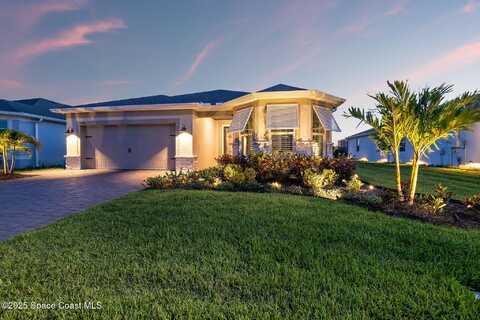 8850 Shoreline Avenue, Melbourne, FL 32940