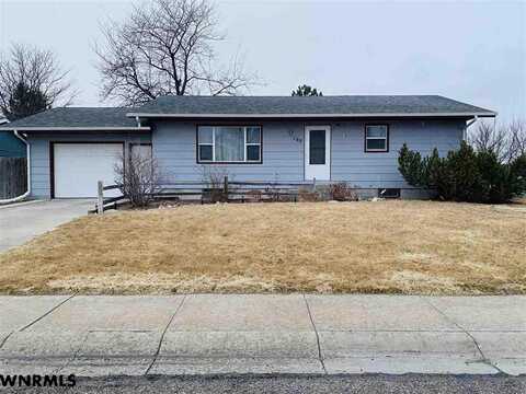 685 15TH STREET, Gering, NE 69341