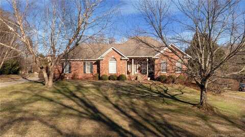 2001 Spring Creek Drive, Floyds Knobs, IN 47119