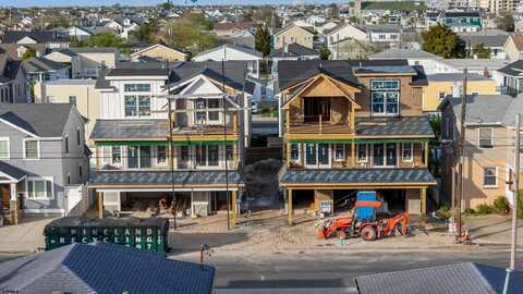 211 E Monterey Ave, Wildwood Crest, NJ 08260