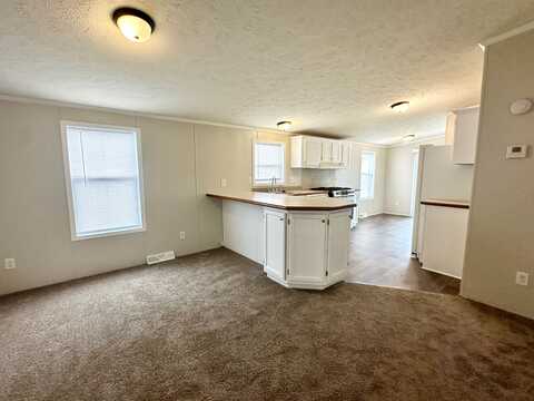 1153 Nottingham Dr, Northville, MI 48167