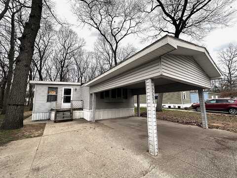 13693 Pinewood Drive, Grand Haven, MI 49417