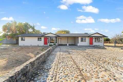 7225 Road 256, Terra Bella, CA 93270