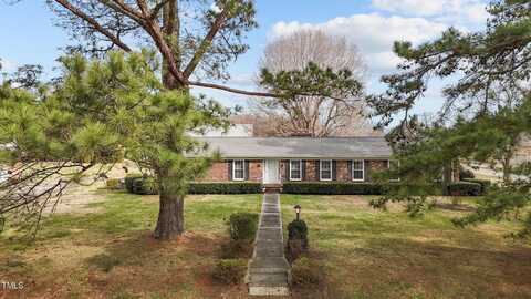 102 Trinity Drive, Elon, NC 27244