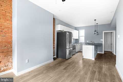 2527 N FRONT STREET, PHILADELPHIA, PA 19133