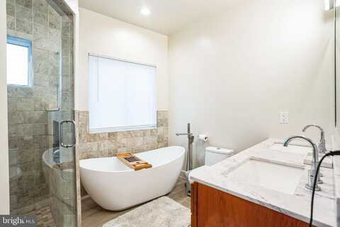 5664 GAINOR ROAD, PHILADELPHIA, PA 19131