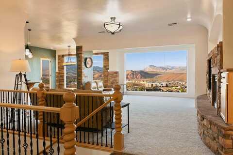 2332 Ridge View DR, Hurricane, UT 84737