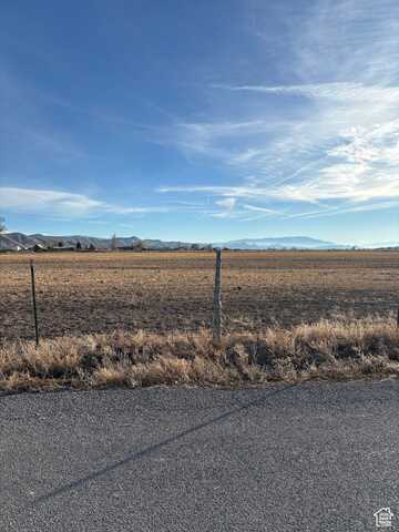 10830 W 14500 S, Axtell, UT 84621