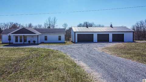 155 Camelot Dr., Cadiz, KY 42211