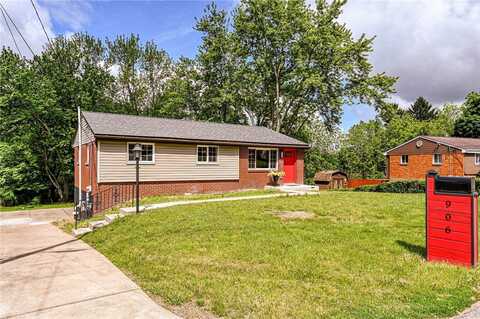 906 Tidal Terrace Dr, Shaler, PA 15101