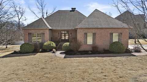 106 Black Oak Place, Searcy, AR 72143