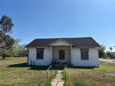 629 W Fordyce Avenue, Kingsville, TX 78363