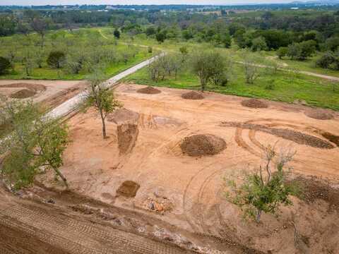 229 Resort Ct, Fredericksburg, TX 78264