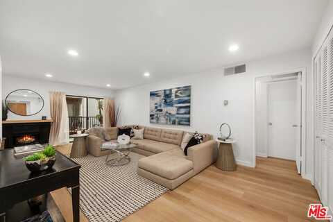 2929 Waverly Dr, Los Angeles, CA 90039