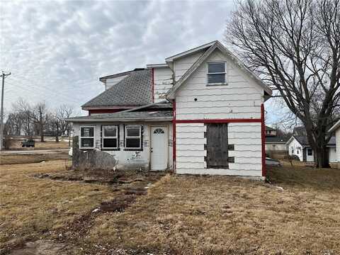 207 S Division Street, Montour, IA 50173