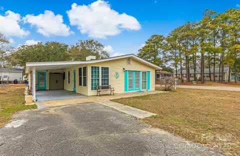 115 NE 66th Street, Oak Island, NC 28465