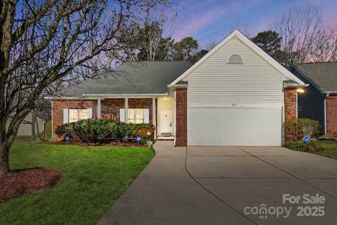 1107 Franklin Thomas Place, Charlotte, NC 28214