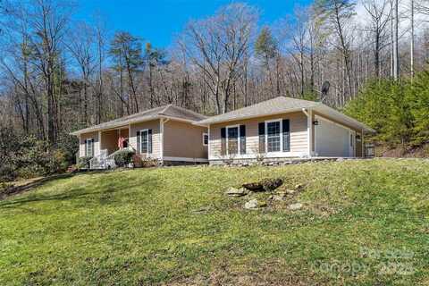 941 Wash Freeman Road, Hendersonville, NC 28792