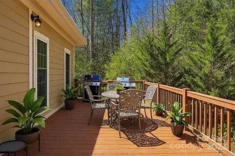941 Wash Freeman Road, Hendersonville, NC 28792