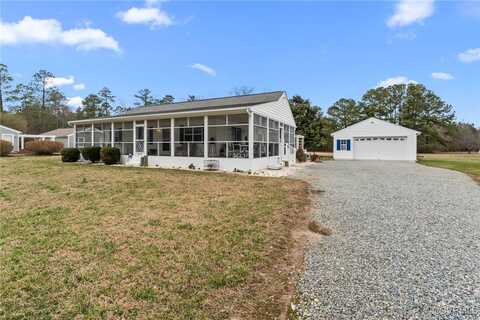 1029 Boaters Way, Dunnsville, VA 22454