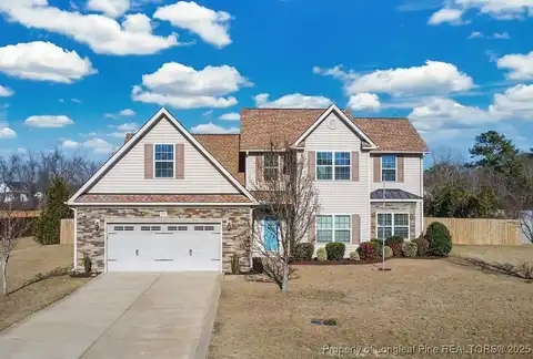 737 Pecan Grove Loop, Hope Mills, NC 28348