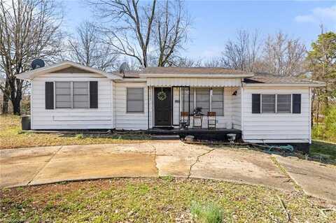 378 Oak ST, Waldron, AR 72958