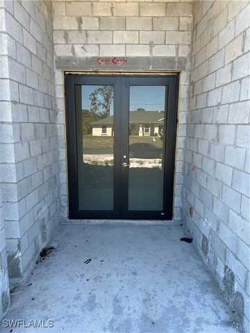 4217 3rd Street W, Lehigh Acres, FL 33971