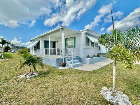 208 Brandywine Lane, North Fort Myers, FL 33917