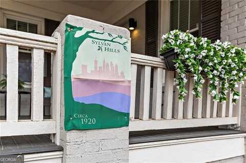 942 Byron, Atlanta, GA 30310