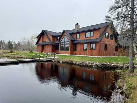 1072 W M80, Muir, MI 49783