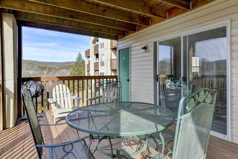 5 Woodpecker Lane, Branson, MO 65616