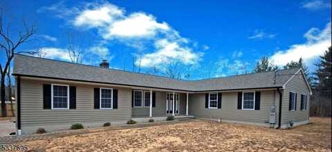 5 New Bromley Rd, Tewksbury Twp., NJ 08889