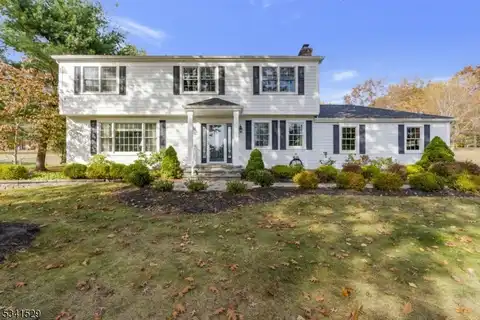 507 Golf Links Dr, Bridgewater, NJ 08807