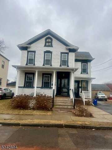 215 William St, Rahway, NJ 07065