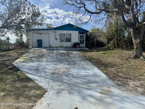 7278 Lamplighter Street, Spring Hill, FL 34606