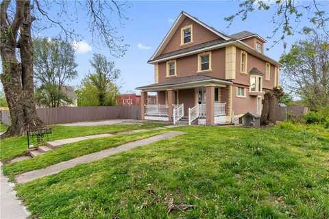 3711 E 9 Street, Kansas City, MO 64124