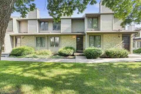 210 Westside Dr, IowaCity, IA 52246