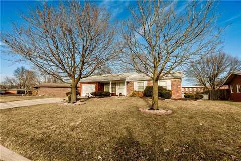 16 Airwood Dr, East Alton, IL 62024