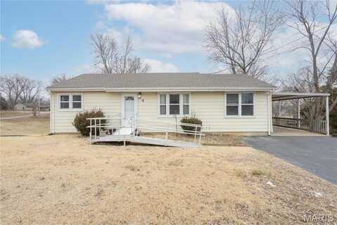 4 New Sugar Creek Road, Fenton, MO 63026