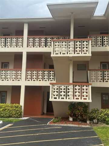 4771 NW 10th Ct, Plantation, FL 33313